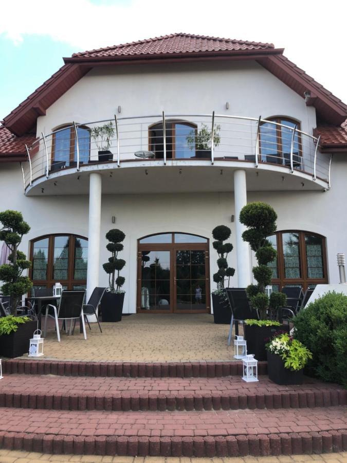 Отель Rezydencja Szmaragdowy Ogrod Константынув-Лодзинский Экстерьер фото